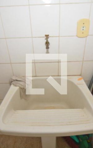 Casa à venda com 319m², 4 quartos e 1 vagaÁrea de Serviço