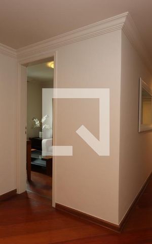 Apartamento à venda com 180m², 4 quartos e 3 vagasHall/Corredor