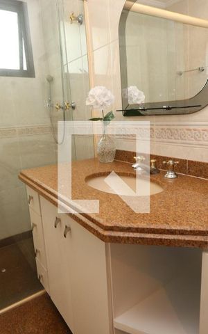 Apartamento à venda com 180m², 4 quartos e 3 vagasBanheiro Social