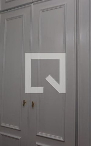 Apartamento à venda com 180m², 4 quartos e 3 vagasCloset