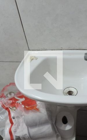 Casa para alugar com 40m², 1 quarto e sem vagaBanheiro