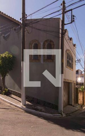 Casa à venda com 210m², 3 quartos e 4 vagasFachada