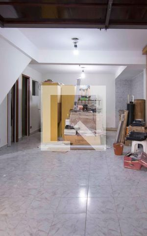 Casa à venda com 210m², 3 quartos e 4 vagasGaragem