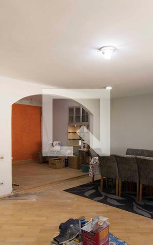 Casa à venda com 210m², 3 quartos e 4 vagasSala