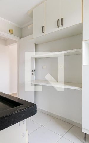 Apartamento para alugar com 65m², 2 quartos e 1 vaga Apartamento para alugar com 65m², 2 quartos e 1 vagaCozinha