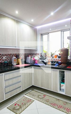 Casa à venda com 210m², 3 quartos e sem vagaCozinha