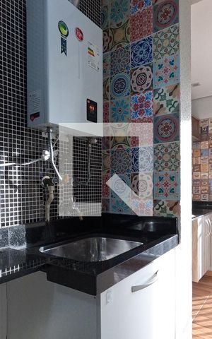 Apartamento à venda com 62m², 2 quartos e 1 vagaCozinha e Área de Serviço