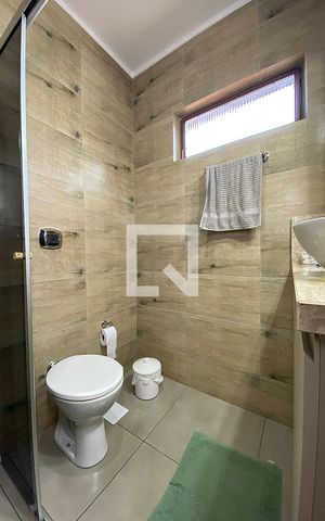 Casa à venda com 340m², 4 quartos e 3 vagasBanheiro da Suíte