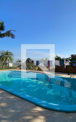 Casa à venda com 340m², 4 quartos e 3 vagasPiscina