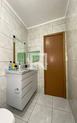Casa à venda com 340m², 4 quartos e 3 vagasBanheiro Social 1