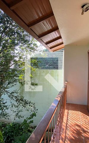 Casa à venda com 340m², 4 quartos e 3 vagasSacada da Suíte