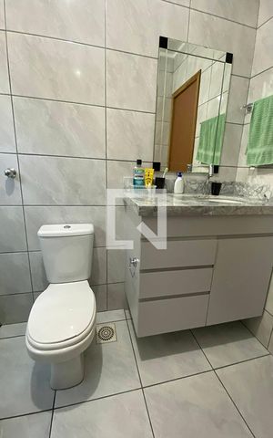 Casa à venda com 340m², 4 quartos e 3 vagasBanheiro Social 1
