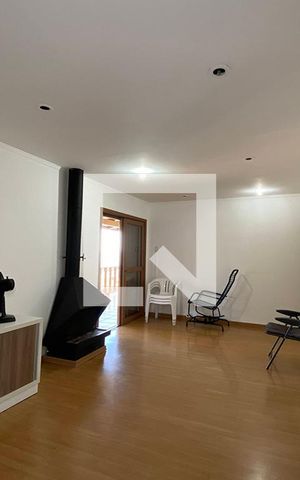 Casa à venda com 340m², 4 quartos e 3 vagasSala 2