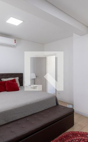 Casa à venda com 180m², 3 quartos e 2 vagasSuíte