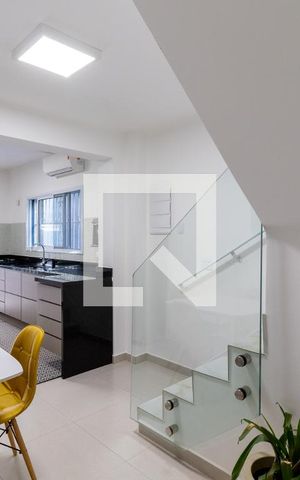 Casa à venda com 180m², 3 quartos e 2 vagasCopa