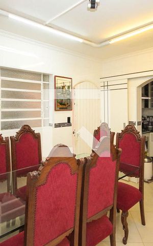 Casa à venda com 280m², 3 quartos e 2 vagas Casa à venda com 280m², 3 quartos e 2 vagasSala de Jantar