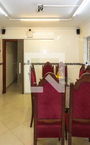 Casa à venda com 280m², 3 quartos e 2 vagas Casa à venda com 280m², 3 quartos e 2 vagasSala de Jantar