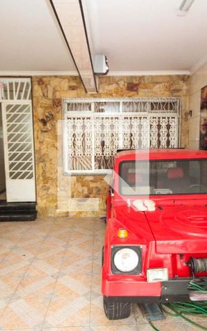 Casa à venda com 280m², 3 quartos e 2 vagas Casa à venda com 280m², 3 quartos e 2 vagasGaragem