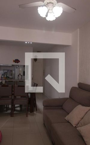 Apartamento à venda com 66m², 2 quartos e 2 vagasSala