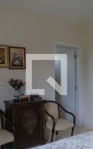 Apartamento para alugar com 132m², 3 quartos e 1 vaga Apartamento para alugar com 132m², 3 quartos e 1 vagaSuíte 3