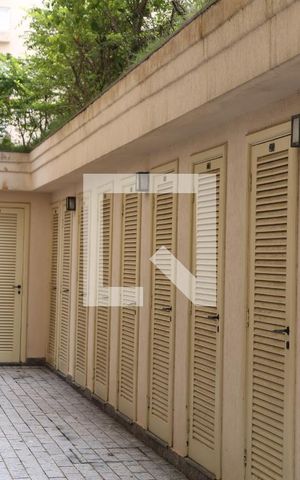 Apartamento para alugar com 120m², 2 quartos e 1 vagaArmarios