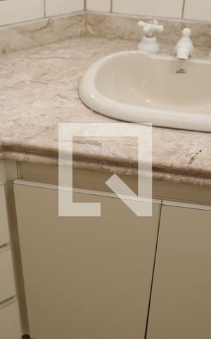 Apartamento para alugar com 120m², 2 quartos e 1 vagaBanheiro da Suíte