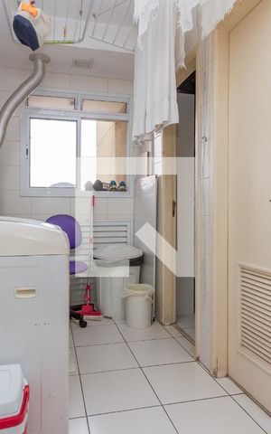 Apartamento para alugar com 180m², 3 quartos e 3 vagas Apartamento para alugar com 180m², 3 quartos e 3 vagasÁrea de Serviço