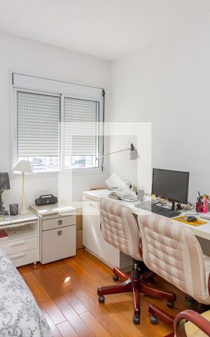 Apartamento para alugar com 180m², 3 quartos e 3 vagas Apartamento para alugar com 180m², 3 quartos e 3 vagasSuíte 3