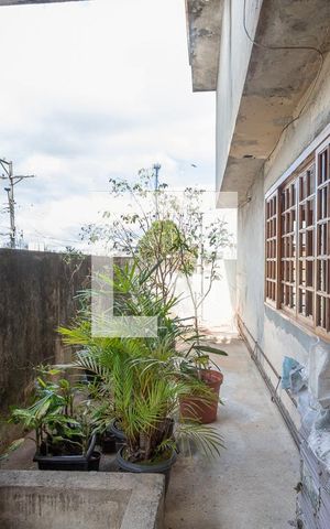 Casa à venda com 431m², 4 quartos e 8 vagas Casa à venda com 431m², 4 quartos e 8 vagasQuintal
