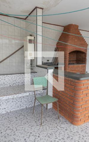 Casa à venda com 431m², 4 quartos e 8 vagas Casa à venda com 431m², 4 quartos e 8 vagasChurrasqueira
