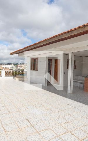 Casa à venda com 431m², 4 quartos e 8 vagas Casa à venda com 431m², 4 quartos e 8 vagasChurrasqueira