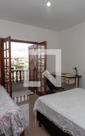Casa à venda com 431m², 4 quartos e 8 vagas Casa à venda com 431m², 4 quartos e 8 vagasQuarto 2