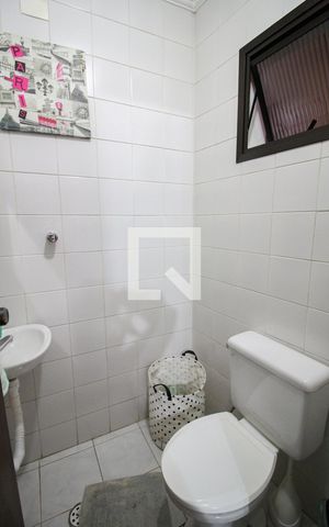 Casa à venda com 116m², 3 quartos e 3 vagasbanheiro de serviço