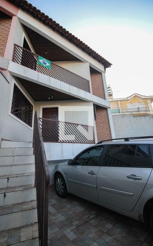 Casa à venda com 116m², 3 quartos e 3 vagasgaragem
