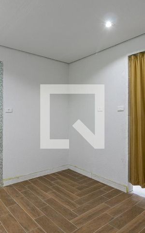 Casa para alugar com 55m², 2 quartos e sem vaga Casa para alugar com 55m², 2 quartos e sem vagaSuíte 2