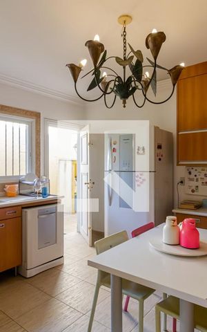 Casa para alugar com 858m², 6 quartos e 6 vagas Casa para alugar com 858m², 6 quartos e 6 vagasCozinha
