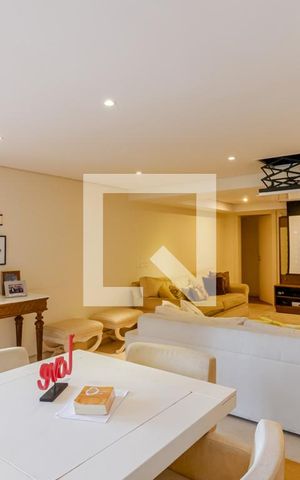 Casa para alugar com 858m², 6 quartos e 6 vagas Casa para alugar com 858m², 6 quartos e 6 vagasSala de TV