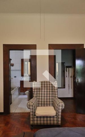 Casa à venda com 600m², 5 quartos e 2 vagasSuíte 