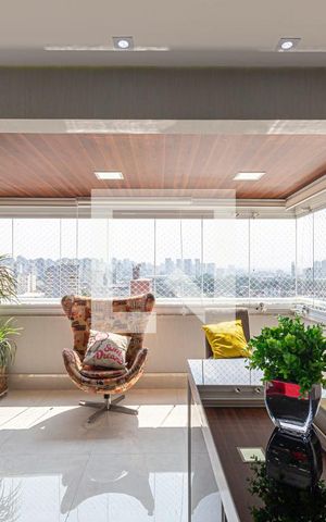 Apartamento à venda com 128m², 3 quartos e 3 vagas Apartamento à venda com 128m², 3 quartos e 3 vagasVaranda Gourmet