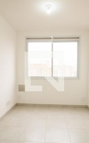 Apartamento à venda com 35m², 2 quartos e 1 vaga Apartamento à venda com 35m², 2 quartos e 1 vagaSala