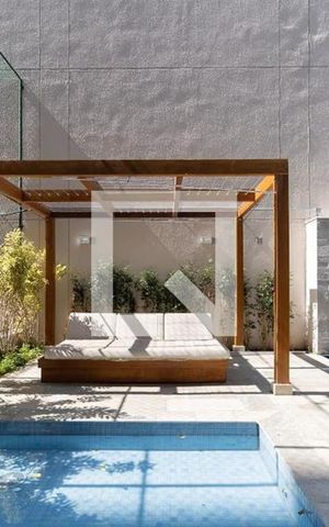 Apartamento à venda com 35m², 2 quartos e 1 vaga Apartamento à venda com 35m², 2 quartos e 1 vagaÁrea comum - Piscina