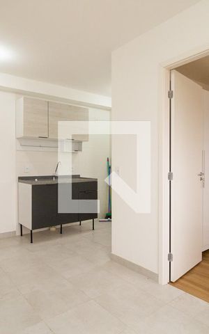 Apartamento à venda com 35m², 2 quartos e 1 vaga Apartamento à venda com 35m², 2 quartos e 1 vagaSala