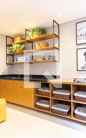 Apartamento à venda com 35m², 2 quartos e 1 vaga Apartamento à venda com 35m², 2 quartos e 1 vagaÁrea comum - Lavanderia