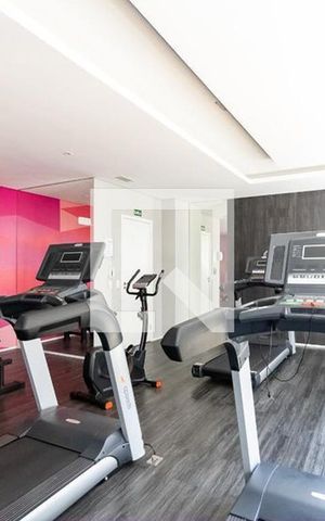 Apartamento à venda com 35m², 2 quartos e 1 vaga Apartamento à venda com 35m², 2 quartos e 1 vagaÁrea comum - Academia