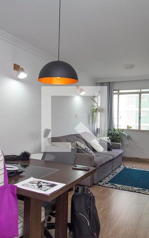 Apartamento à venda com 84m², 2 quartos e 1 vaga Apartamento à venda com 84m², 2 quartos e 1 vagaSala