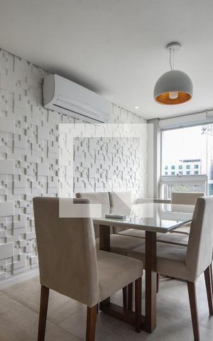 Apartamento para alugar com 60m², 2 quartos e 1 vagaSala de Jantar 