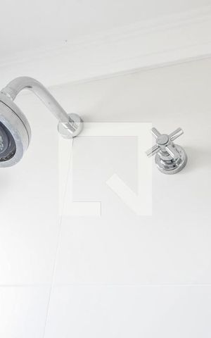 Apartamento para alugar com 60m², 2 quartos e 1 vagaBanheiro 02