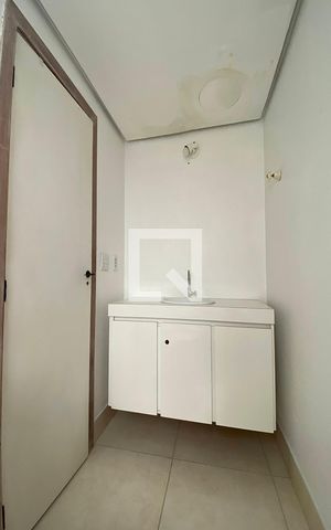 Apartamento à venda com 74m², 1 quarto e 1 vagaBanheiro