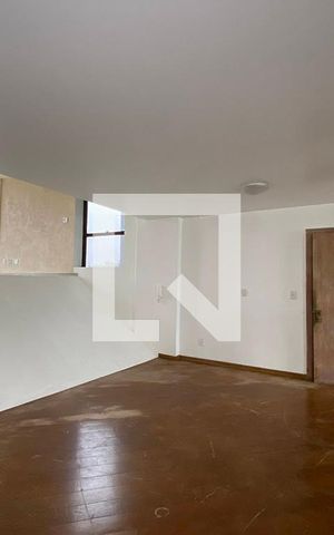 Apartamento à venda com 74m², 1 quarto e 1 vagaSala