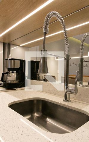 Apartamento à venda com 40m², 1 quarto e 1 vaga Apartamento à venda com 40m², 1 quarto e 1 vagaStudio - Cozinha